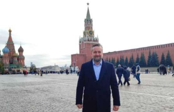 Евродепутат поехал в Москву, чтобы извиняться за русофобию