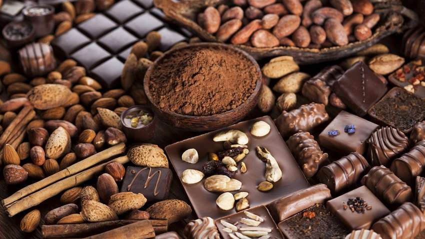 Сладкая жизнь в столичном вузе: какие сладости заказала Национальная академия внутренних дел