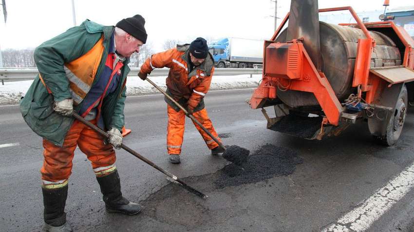 «Укравтодор» отримає понад мільярд гривень на ремонт доріг до кінця 2019 року