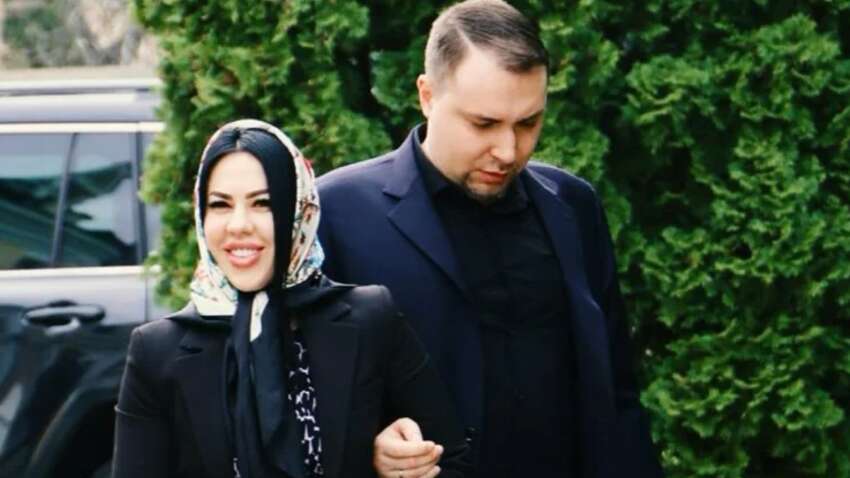 Дружина Буданова на Великдень "засвітила" елітну хустку: скільки коштує (ФОТО) Дружина Буданова на Великдень "засвітила" елітну хустку: скільки коштує (ФОТО)