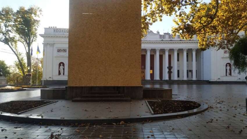 Новий скандал в Одесі: влада пішла на цинічний крок заради пам'ятника Пушкіна Новий скандал в Одесі: влада пішла на цинічний крок заради пам'ятника Пушкіна