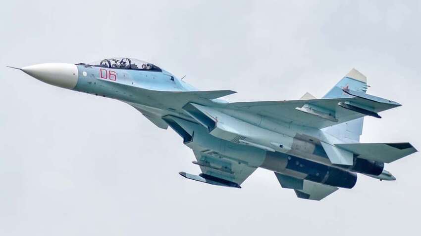 В пепел превратились 50 млн долларов: в России уничтожен самолет Су-30СМ В пепел превратились 50 млн долларов: в России уничтожен самолет Су-30СМ