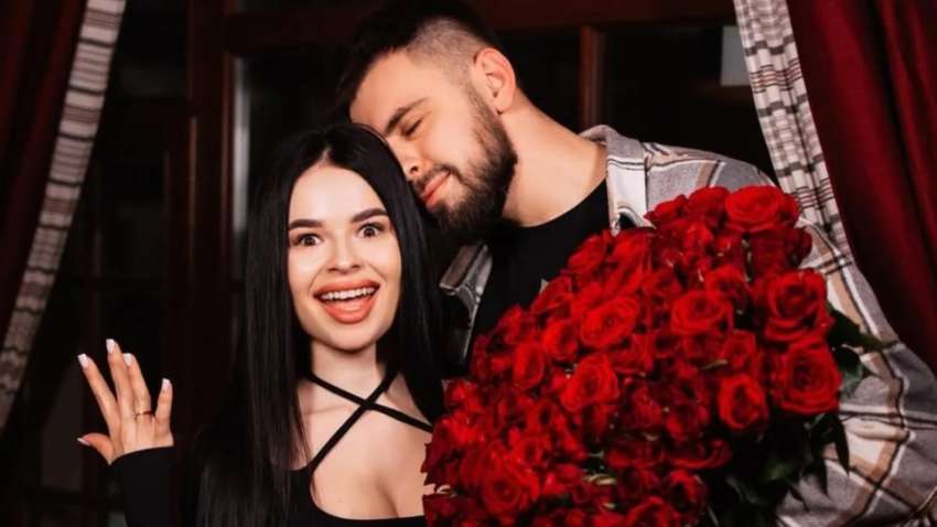 "Сказала так": відома українська співачка показала, як коханий зізнався їй (ФОТО) "Сказала так": відома українська співачка показала, як коханий зізнався їй (ФОТО)