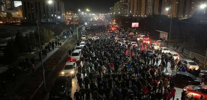 Протестующие в Казахстане выдвинули требования к власти: вспомнили об Украине и СССР