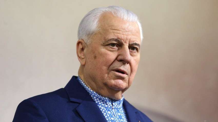 Поки Кравчук у реанімації: повідомили, хто буде представляти Україну на переговорах у ТКГ