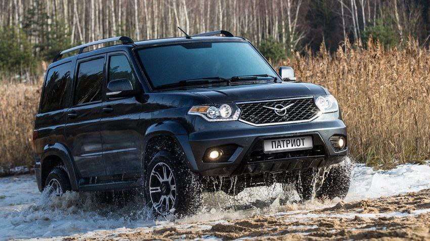 Автомобиль с пьяными прокурорами упал в реку Пьяна в России: никто не выжил