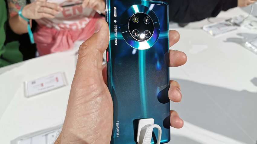 Huawei Mate 30 Pro став лідером серед камерофонів