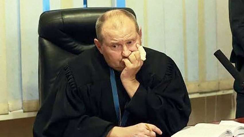 В МЗС Молдови розповіли, чому затягується екстрадиція судді Чауса