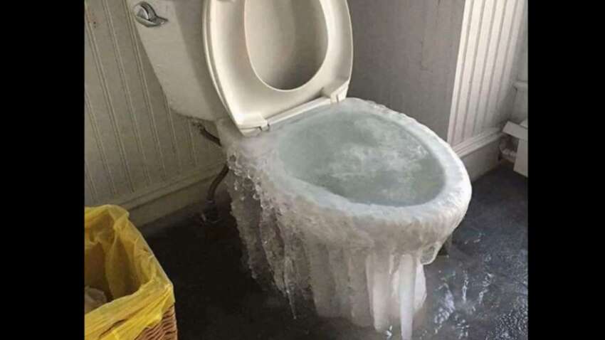 Морози без опалення можуть обернутися катастрофою у ванній: прості дії, які рятують унітаз і нерви
