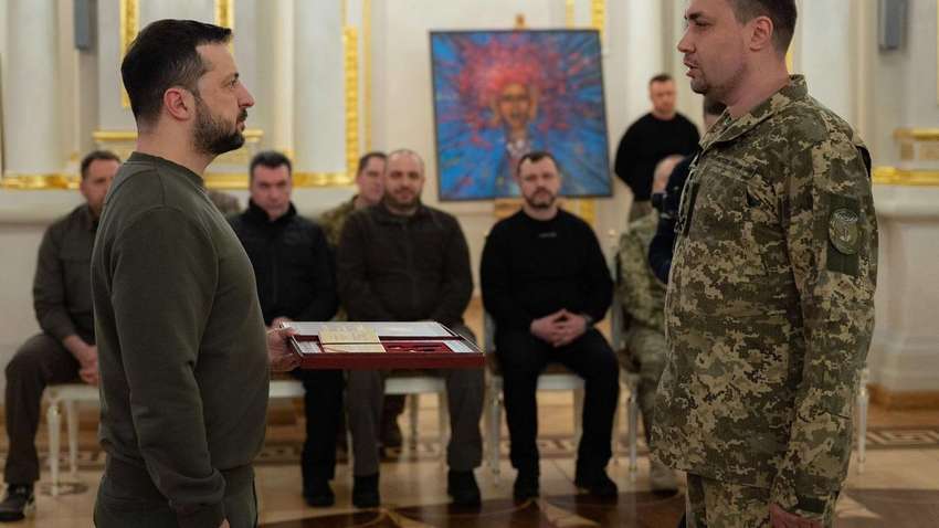 Зеленський заінтригував довгою розмовою з Будановим: що могли обговорювати Зеленський заінтригував довгою розмовою з Будановим: що могли обговорювати