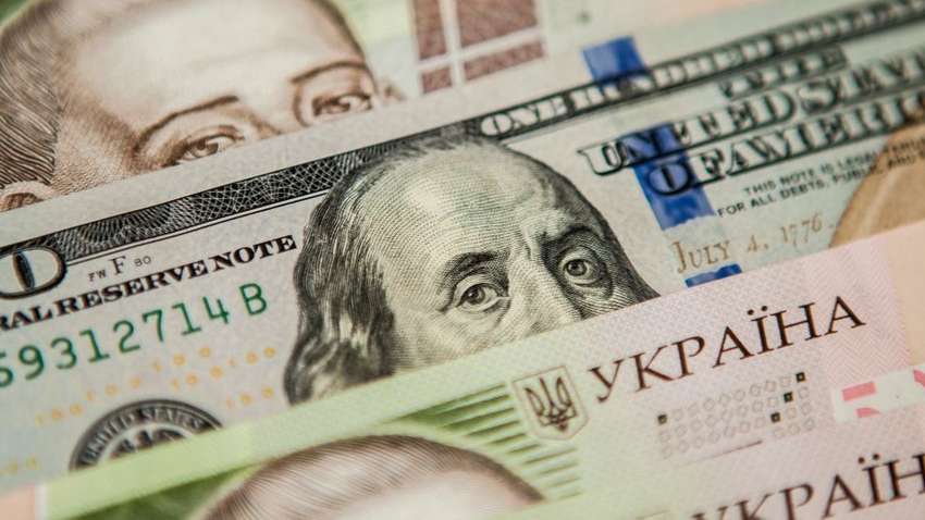 За год в Украину перевели 12 млрд долларов, - НБУ