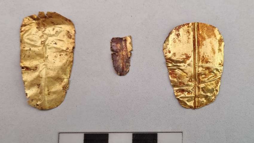 В Египте обнаружили мумии с золотыми языками (ФОТО)