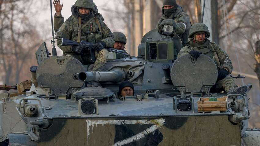 Страшної біди не уникнути: озвучено тривожний прогноз просування росіян на фронті Страшної біди не уникнути: озвучено тривожний прогноз просування росіян на фронті