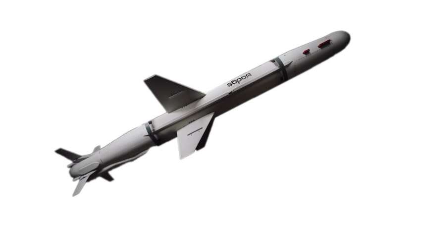 Украина впервые показала "Длинный Нептун": что известно о новой дальнобойной ракете