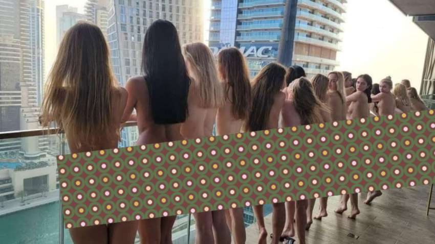 Оголені моделі, затримані в Дубаї, раніше влаштовували схожі фотосесії в Буковелі — ЗМІ Оголені моделі, затримані в Дубаї, раніше влаштовували схожі фотосесії в Буковелі — ЗМІ