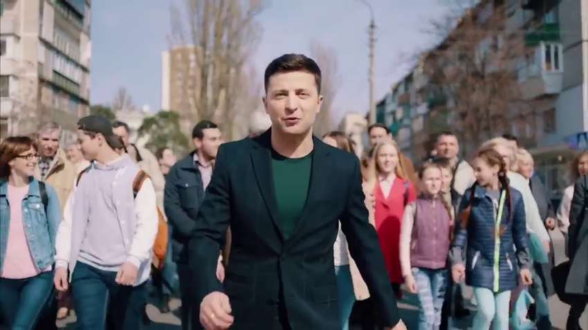 Установлен автор скандального видео, на котором грузовик сбивает Зеленского