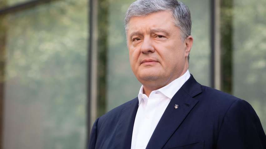 «Решительно осуждаем»: Порошенко высказался о роспуске ЦИК