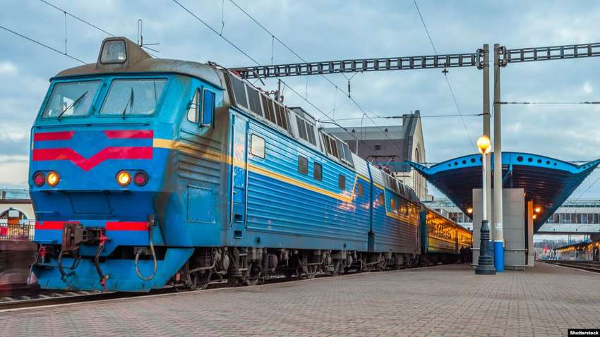 "Укрзализныця" назначила еще два дополнительных поезда на октябрь