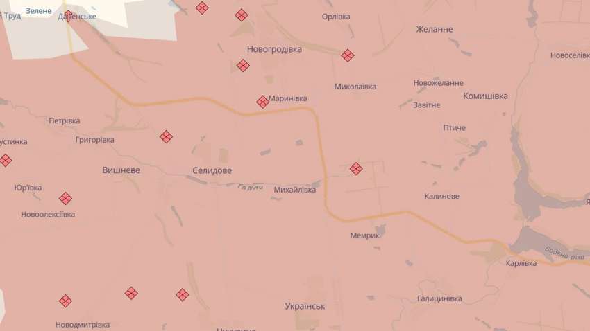 В окупованому Селидовому росіяни зламують покинуті квартири (ВІДЕО)