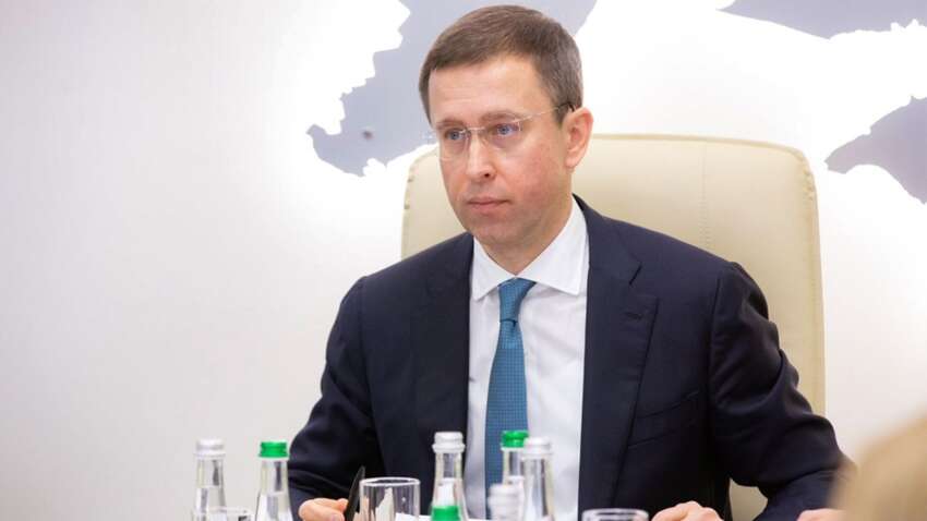 Над новым Кабмином нависла тень Ермака: украинцев предупредили о худших временах впереди Над новым Кабмином нависла тень Ермака: украинцев предупредили о худших временах впереди