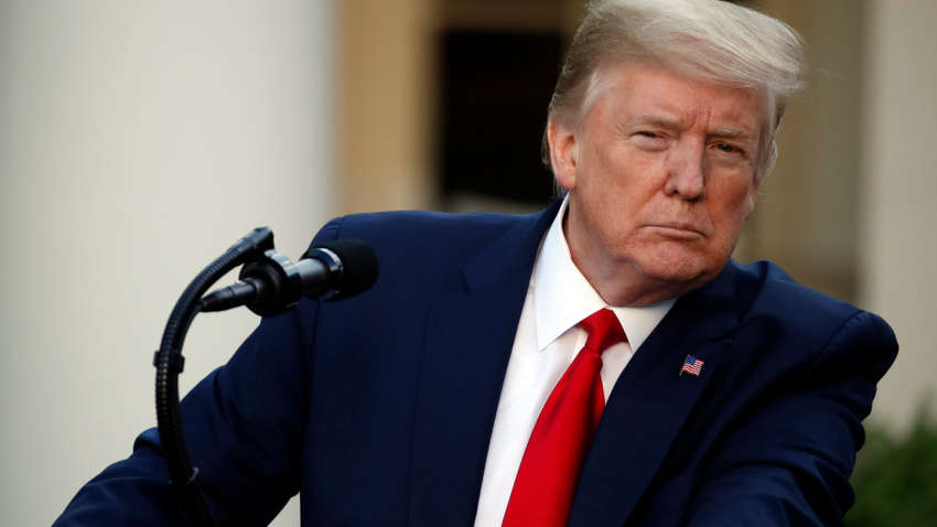 Трамп заявил, что не рассматривает вариант переноса президентских выборов в США