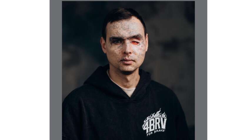 «Мені не треба місце в маршрутці»: жорстоке звернення ветерана війни до суспільства «Мені не треба місце в маршрутці»: жорстоке звернення ветерана війни до суспільства