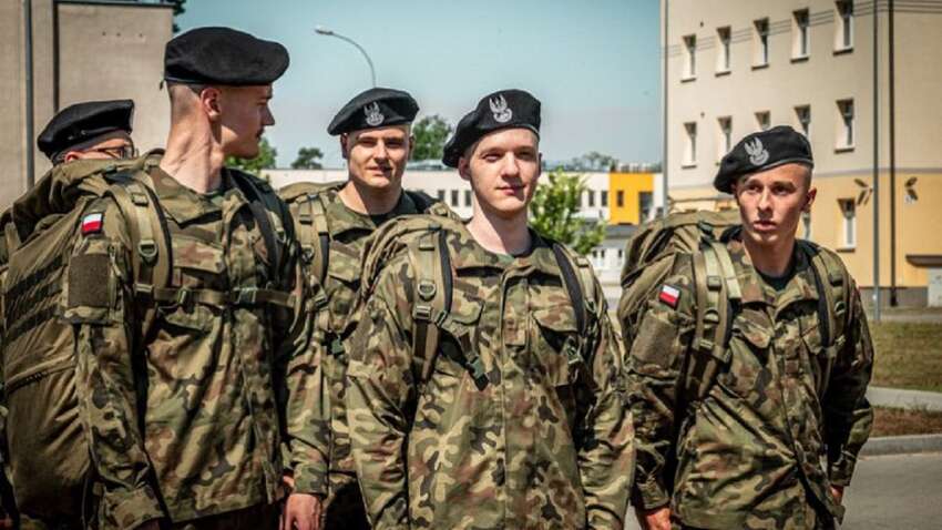 Польша решила показать, что готова к войне: что происходит Польша решила показать, что готова к войне: что происходит