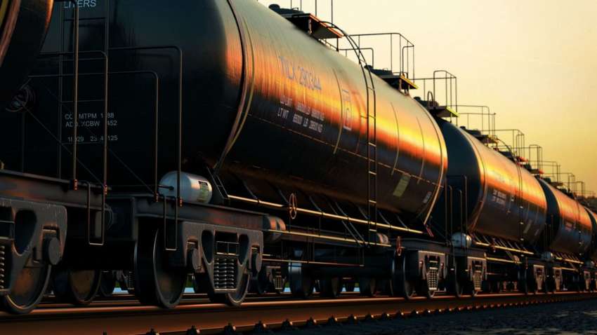 Російських військових в Білорусі може бути більше. Їх перевозять в цистернах