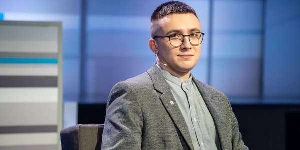 Конфлікт із військкоматом: Стерненко заявляє про помсту за критику армії