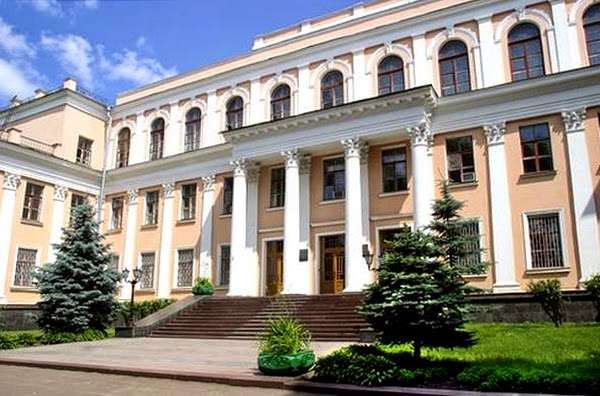 Новий онлайн-сервіс покращить роботу українських шкіл