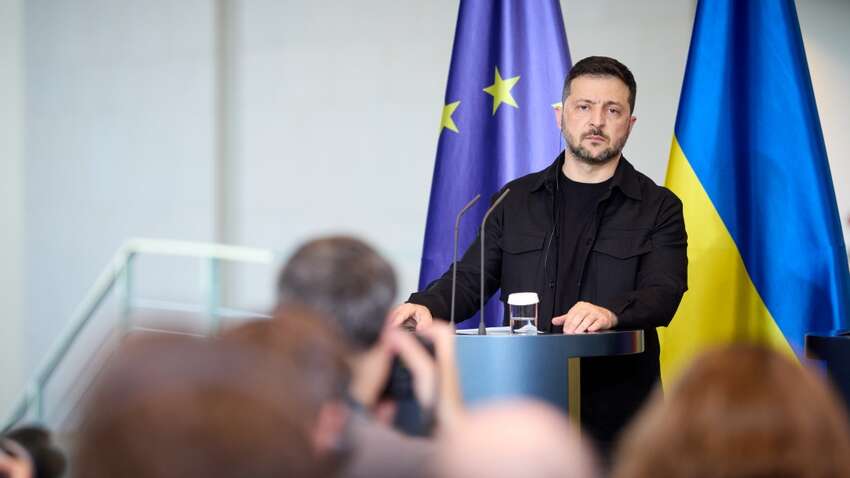 Намек на референдум или строгий отказ: что заявил Зеленский о территориальных уступках Украины