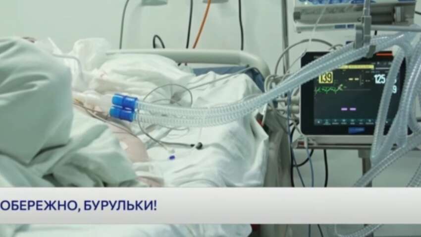 Вышел из дома и не вернулся: во Львове сосулька отправила 20-летнего парня в кому