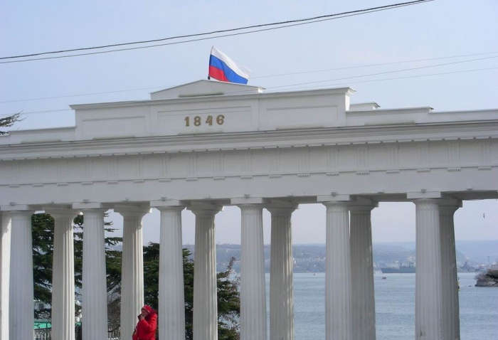 Крымчан готовят к паромной эвакуации из-за "бавовны" в Севастополе Крымчан готовят к паромной эвакуации из-за "бавовны" в Севастополе