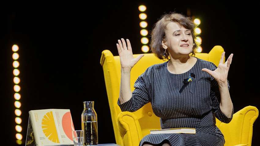 Встреча в Кракове сорвана: украинская писательница подверглась нападкам со стороны польских националистов 