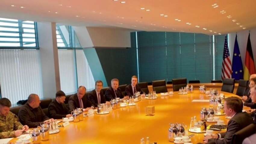 Про компроміс вже не йдеться: що відбулося на переговорах між США та Україною у Берліні Про компроміс вже не йдеться: що відбулося на переговорах між США та Україною у Берліні