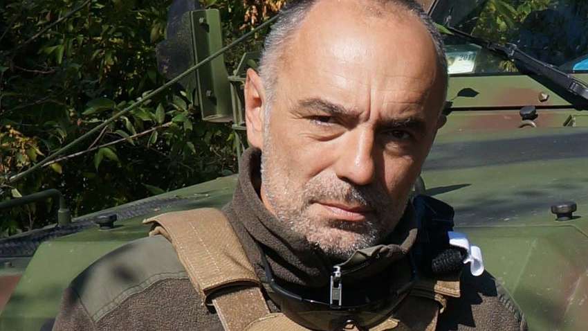 Касьянов: Может пора менять тактику войны? Беречь бойцов, а не удерживать "котлы"