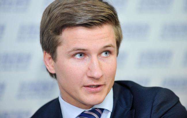 К схемам на «УЗ» может быть причастен член набсовета Аудицкас, связанный с Абромавичусом - СМИ К схемам на «УЗ» может быть причастен член набсовета Аудицкас, связанный с Абромавичусом - СМИ