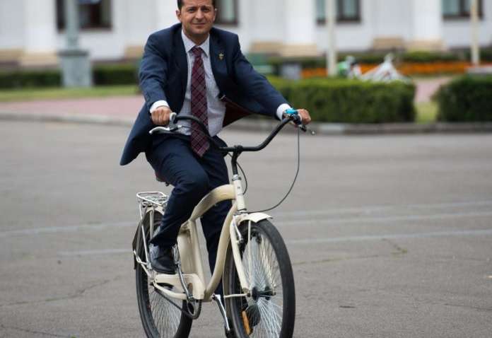 Зеленского ожидают сразу в двух областях Украиины