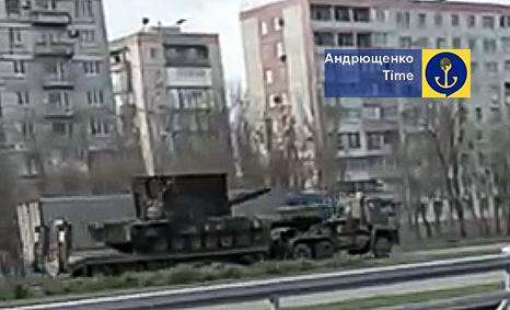 Окупанти массово перекидають техніку: на які напрямки