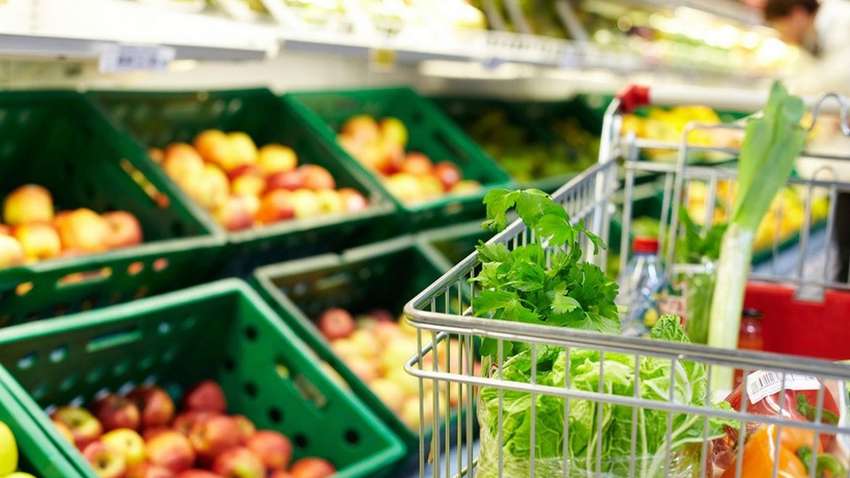Названы продукты, которые опасно покупать в магазине