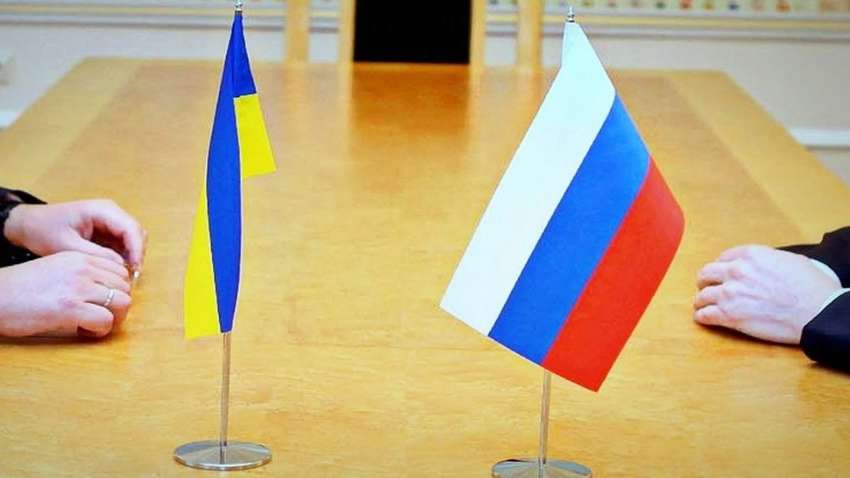 Відносини України і Росії: як далі будуть проходити переговори по Донбасу