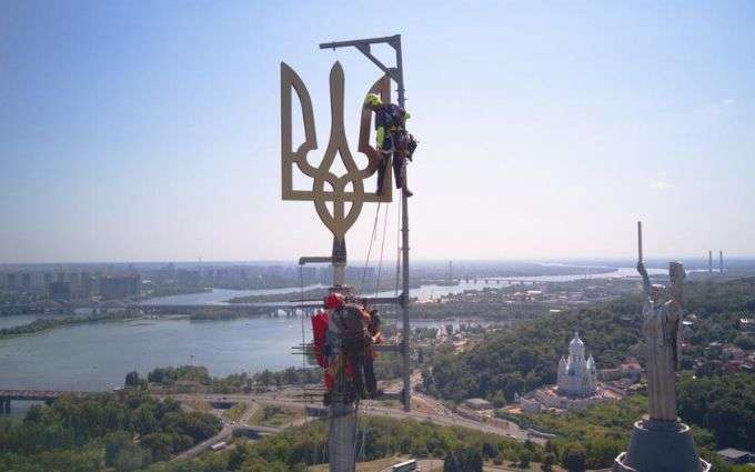 Не только герб и флаг: нужны ли Украине новые логотипы – по которым ее будут узнавать в мире