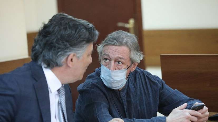 Суд виніс Єфремову ще одна заборону Суд виніс Єфремову ще одна заборону