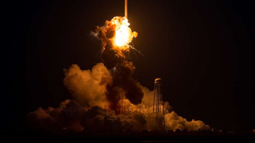 Обнародовано видео вероятного запуска ракеты по самолету “МАУ”