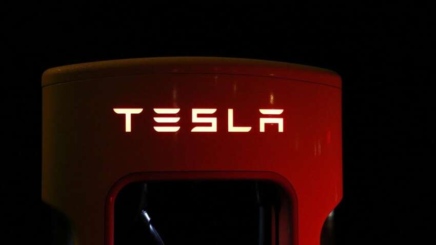 Главная катастрофа Илона Маска: почему Tesla Cybertruck называют крупнейшим провалом в истории США
