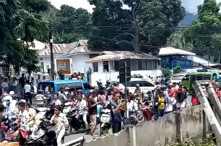 В Індонезії стався потужний землетрус магнітудою 7,4