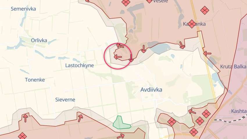 Ворог перерізав в Авдіївці "дорогу життя": що це означає