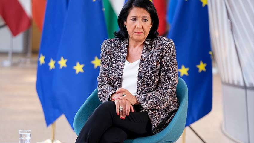 Импичмент президента Грузии: Конституционный суд начал рассмотрение