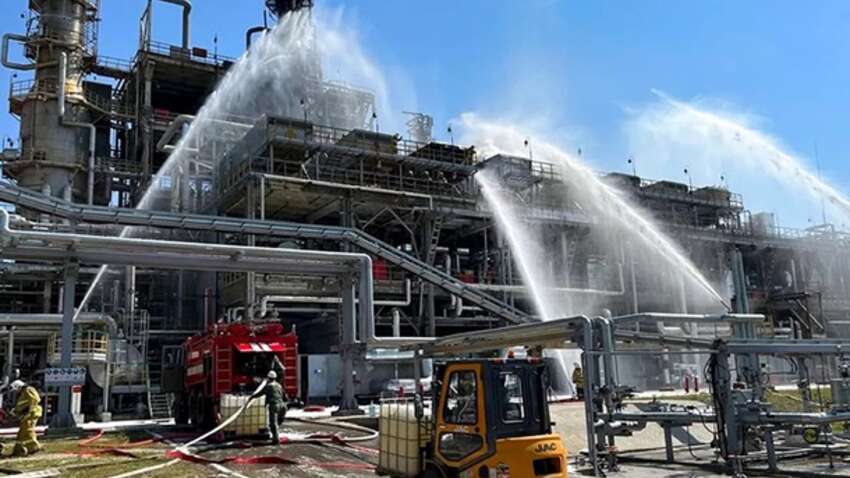 Кремль зіграв на випередження: чому удари по НПЗ не стали смертельними для РФ