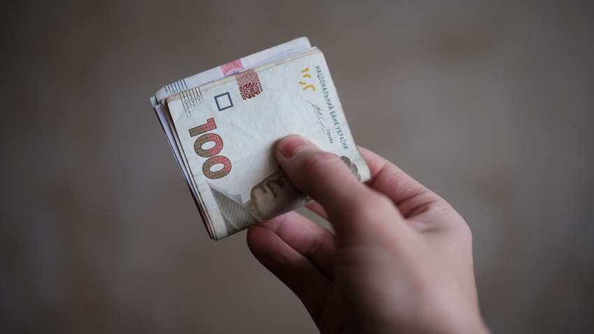 Украинцы полагаются на государство: льготы и высокие зарплаты – главные ожидания